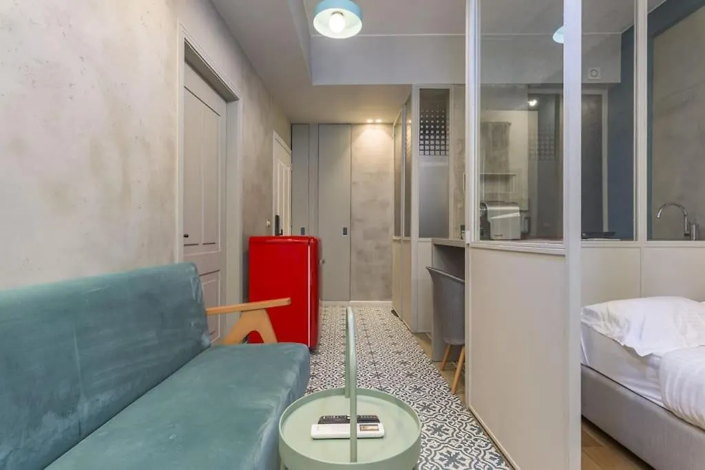 Cranberry 1-Br Toot In Mar Mikhael Apartment Beirut