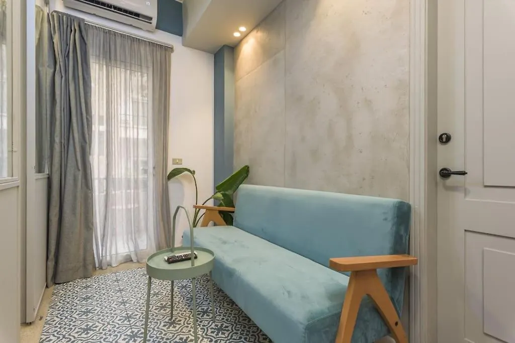 Cranberry 1-Br Toot In Mar Mikhael Apartment Beirut 0*,